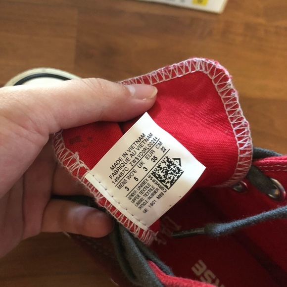 Shoes - Picture 3 of 3